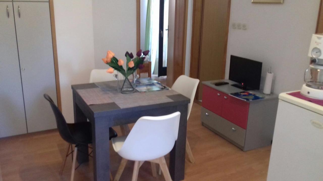 Guest House Perica Zadar Exterior photo