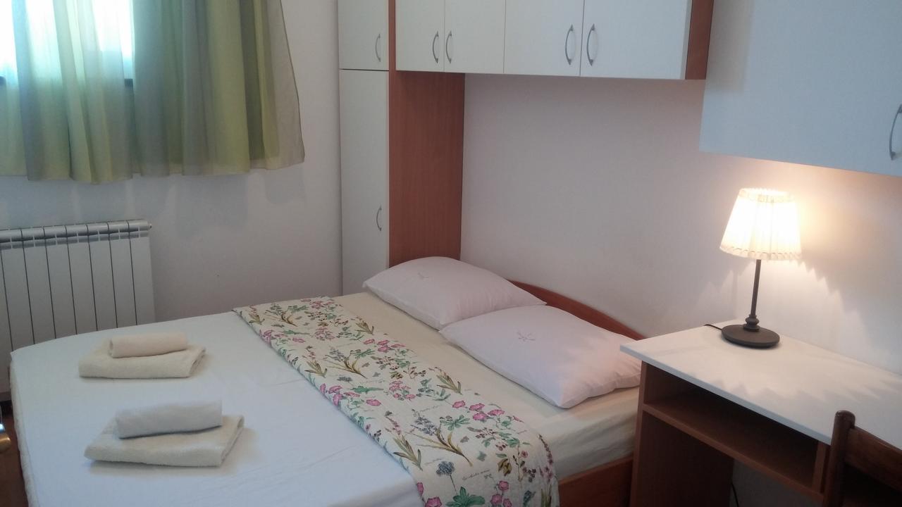 Guest House Perica Zadar Exterior photo
